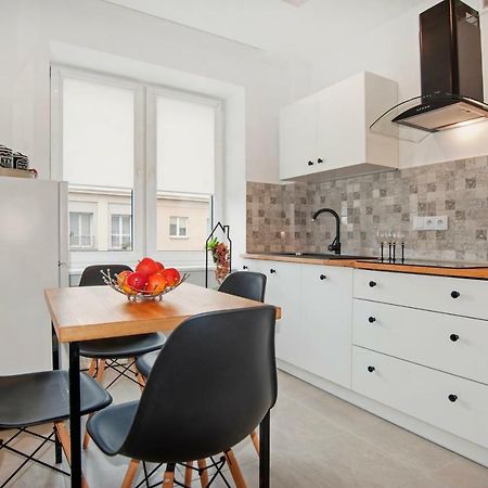 Ferienwohnung Apartament Sowa Częstochowa Exterior foto